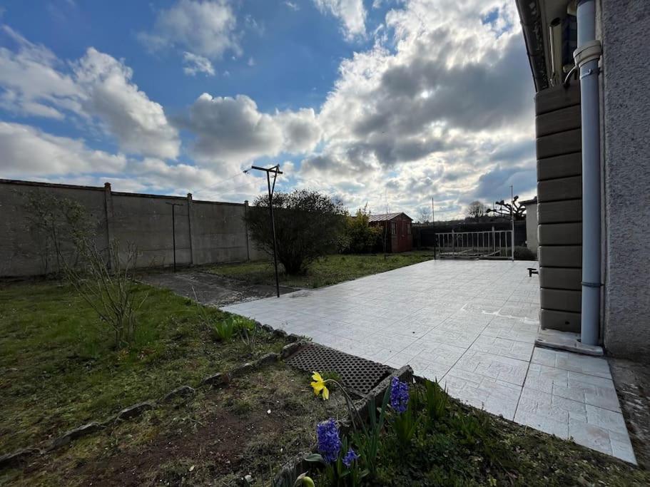 Maisonnette - Jardin Exterieur Champagne-sur-Seine Eksteriør bilde
